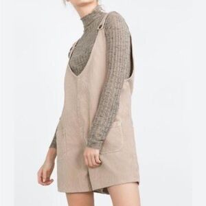 Zara corduroy Overall jumpsuit Women Size Medium Beige Sleeveless Pinafore Comfy